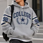 Oversized Vintage College Hoodie model wear front look