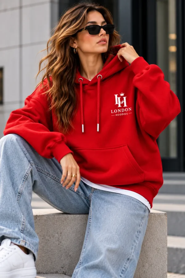 red oversized hoodie model wear front look